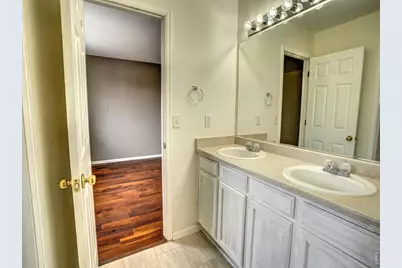 5869 Scenic Ave, Longmont, CO 80504 - Photo 27