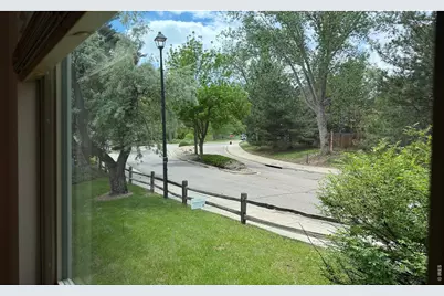 508 Creekside Ct, Golden, CO 80403 - Photo 25