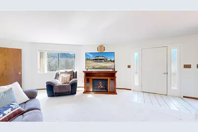 2408 Longview Dr, Estes Park, CO 80517 - Photo 5
