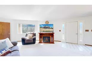 2408 Longview Dr, Estes Park, CO 80517 - Photo 5