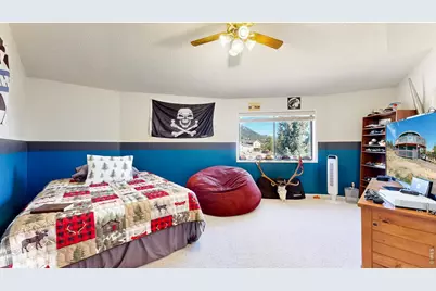 2408 Longview Dr, Estes Park, CO 80517 - Photo 21