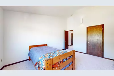 2408 Longview Dr, Estes Park, CO 80517 - Photo 23