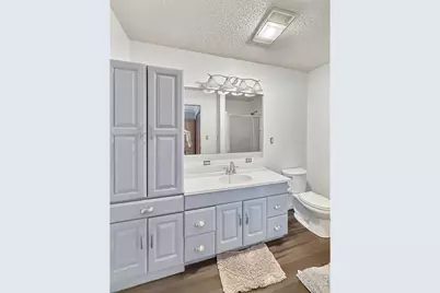527 S Bowman Ave, Holyoke, CO 80734 - Photo 9