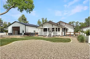527 S Bowman Ave, Holyoke, CO 80734 - Photo 1