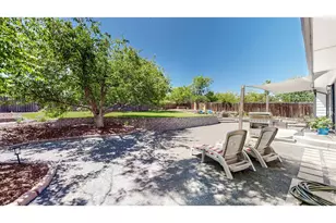2725 Garden Dr, Fort Collins, CO 80526 - Photo 39