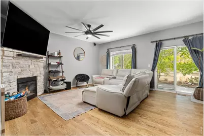 7409 Rosecroft Dr, Windsor, CO 80550 - Photo 9
