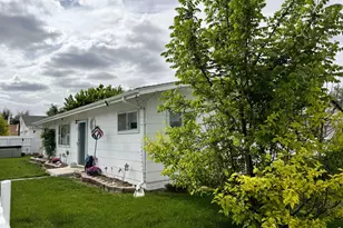402 Washington St, Sterling, CO 80751 - Photo 5
