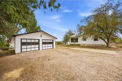 128 E Trilby Rd, Fort Collins, CO 80525 - Photo 3