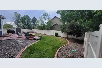 5781 Twilight Ave, Longmont, CO 80504 - Photo 5