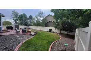 5781 Twilight Ave, Longmont, CO 80504 - Photo 5