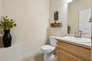 2336 Golden Wy, Windsor, CO 80550 - Photo 15