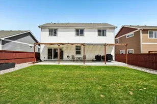 2336 Golden Wy, Windsor, CO 80550 - Photo 29