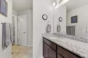 1869 Egnar St, Loveland, CO 80538 - Photo 15