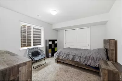 1869 Egnar St, Loveland, CO 80538 - Photo 25