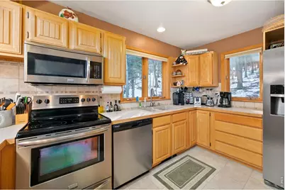 1655 Black Squirrel Dr, Estes Park, CO 80517 - Photo 11
