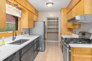 414 W 13th St, Loveland, CO 80537 - Photo 13