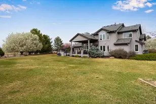 5888 Highland Hills Cir, Fort Collins, CO 80528 - Photo 33