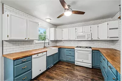 3134 Spinnaker Dr, Longmont, CO 80503 - Photo 11