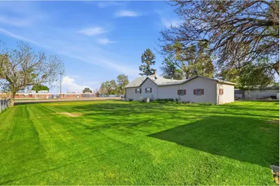 139 5th St, Kersey, CO 80644 - Photo 23