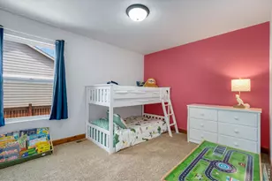 565 Pyramid Peak St, Berthoud, CO 80513 - Photo 21