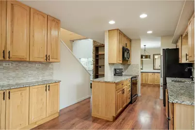 54 S Evanston Way, Aurora, CO 80012 - Photo 9