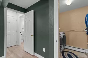 927 E 4th Ave, Longmont, CO 80504 - Photo 31