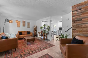 927 E 4th Ave, Longmont, CO 80504 - Photo 9