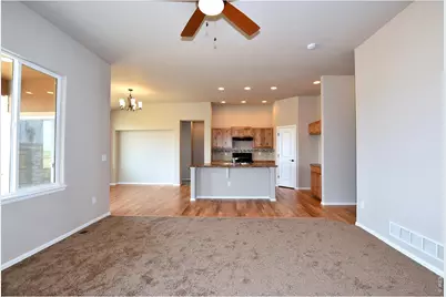 5010 Tangerine St, Johnstown, CO 80534 - Photo 11