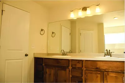 2428 Amberlyn Ln, Johnstown, CO 80534 - Photo 15