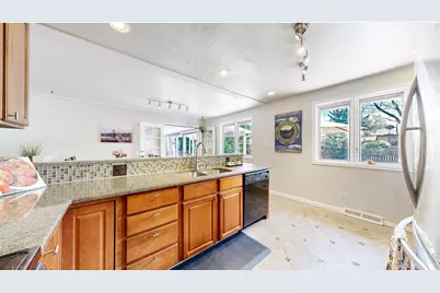 8240 W Evans Pl, Lakewood, CO 80227 - Photo 13
