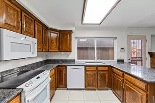 8018 E Phillips Cir, Centennial, CO 80112 - Photo 9