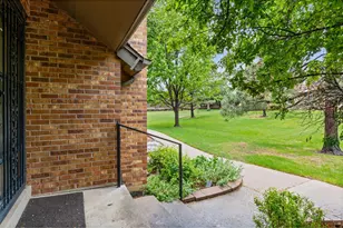8018 E Phillips Cir, Centennial, CO 80112 - Photo 3