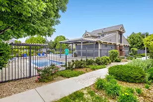 804 Summer Hawk Dr, Longmont, CO 80504 - Photo 23