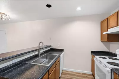 1225 W Prospect Rd W #V83, Fort Collins, CO 80526 - Photo 21