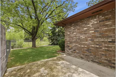 2420 Fraser Ct, Loveland, CO 80538 - Photo 25