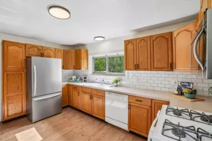 127 E Saint Clair Ave, Longmont, CO 80504 - Photo 11