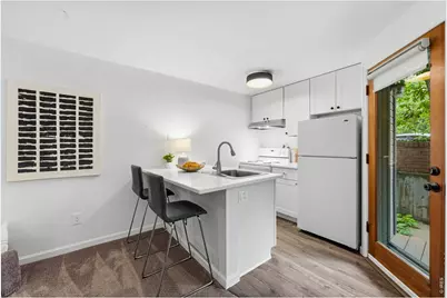 910 Portland Pl #Unit 2, Boulder, CO 80304 - Photo 5