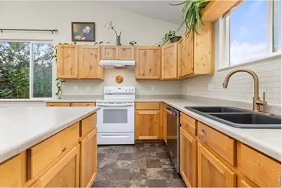 1549 Water Vista Ln, Windsor, CO 80550 - Photo 11