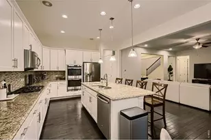 10080 Glenayre Ln, Parker, CO 80134 - Photo 7