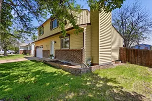 2412 Tulip St, Longmont, CO 80501 - Photo 3