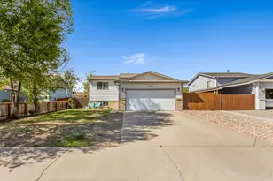 233 E 19th Street Rd, Greeley, CO 80631 - Photo 21