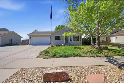 2906 Hawk Dr, Evans, CO 80620 - Photo 41