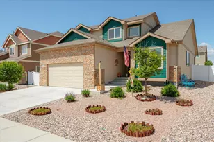 2584 Grizzly Pl, Johnstown, CO 80534 - Photo 1