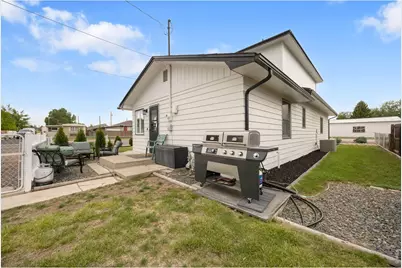 201 E 4th Ave, Severance, CO 80546 - Photo 35