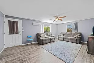 2437 W 9th St, Greeley, CO 80634 - Photo 9