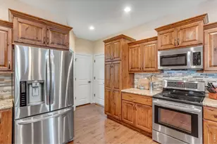 1503 Waterfront Dr, Windsor, CO 80550 - Photo 3
