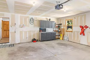 1690 Prospect Estates Dr, Estes Park, CO 80517 - Photo 39