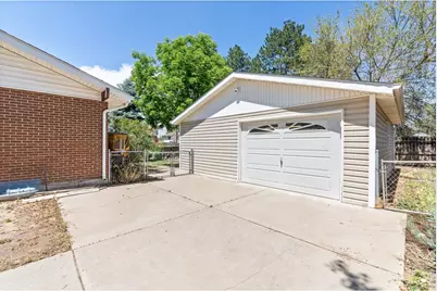 2709 W 17th St, Greeley, CO 80634 - Photo 7