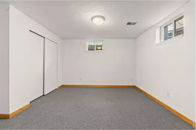 2709 W 17th St, Greeley, CO 80634 - Photo 29