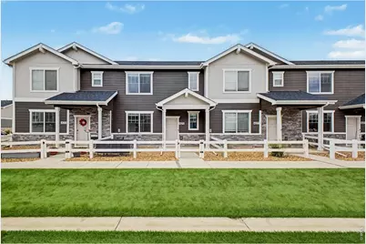 425 Condor Way, Johnstown, CO 80534 - Photo 3